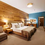 катарино 5*