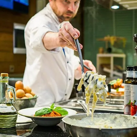 Katarino فندق 5*