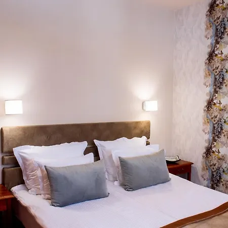 Hotel Katarino 5*