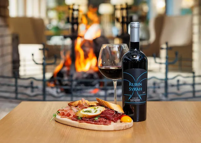 Хотел катарино 5*