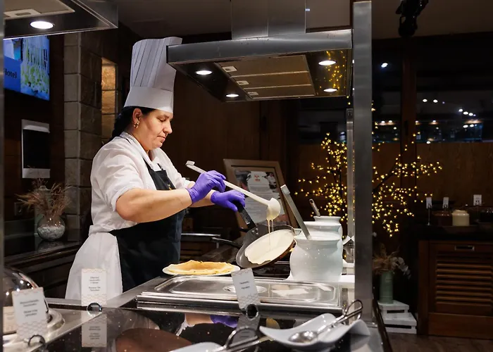 Katarino מלון בנסקו